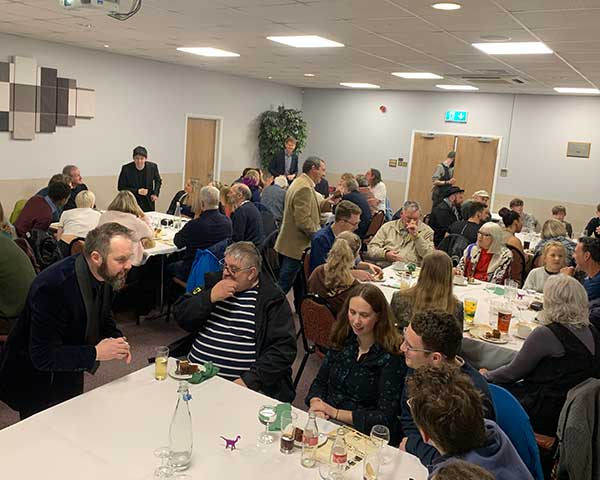 Competition Room - Gingermagic